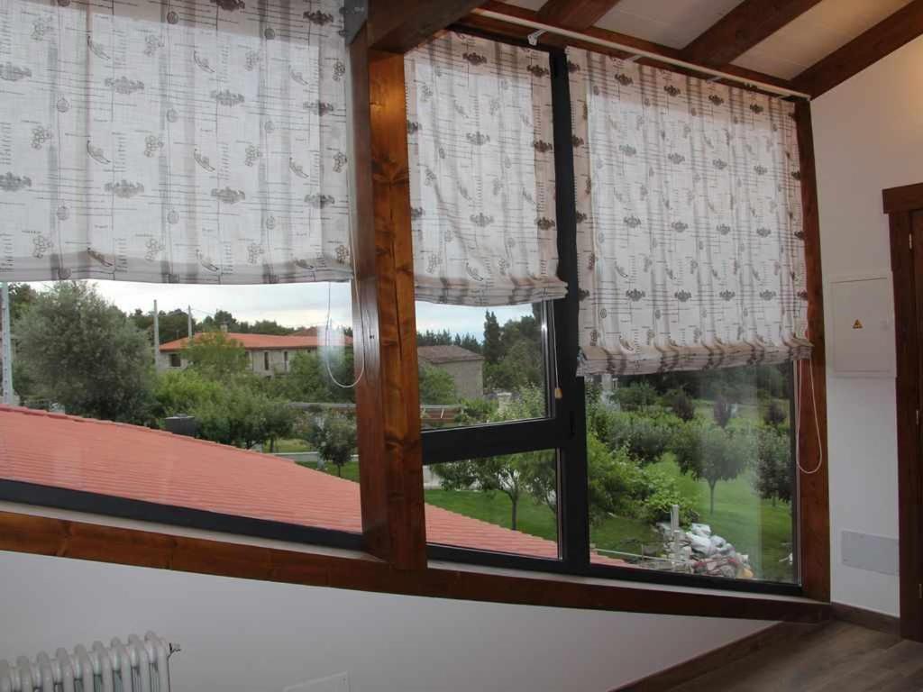 דירות Sober O Yunque Casa Ferrador Ribeira Sacra מראה חיצוני תמונה